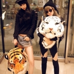 【NINI衣鋪】超低特價!!!!     2014新款韓國虎頭包  (女裝，男裝，情侶裝，童裝，包包)
